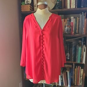 Red Torrid Harper Blouse Size 1 1X Excellent Condition Gauzy Lightweight Blouse